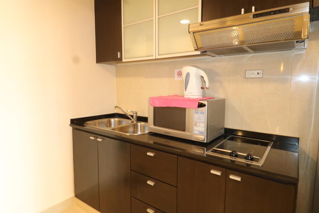 Millennium Suite At Pyramid Tower Petaling Jaya Exterior photo