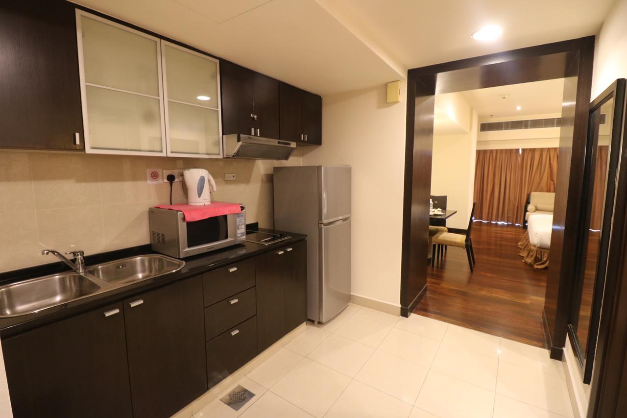Millennium Suite At Pyramid Tower Petaling Jaya Exterior photo